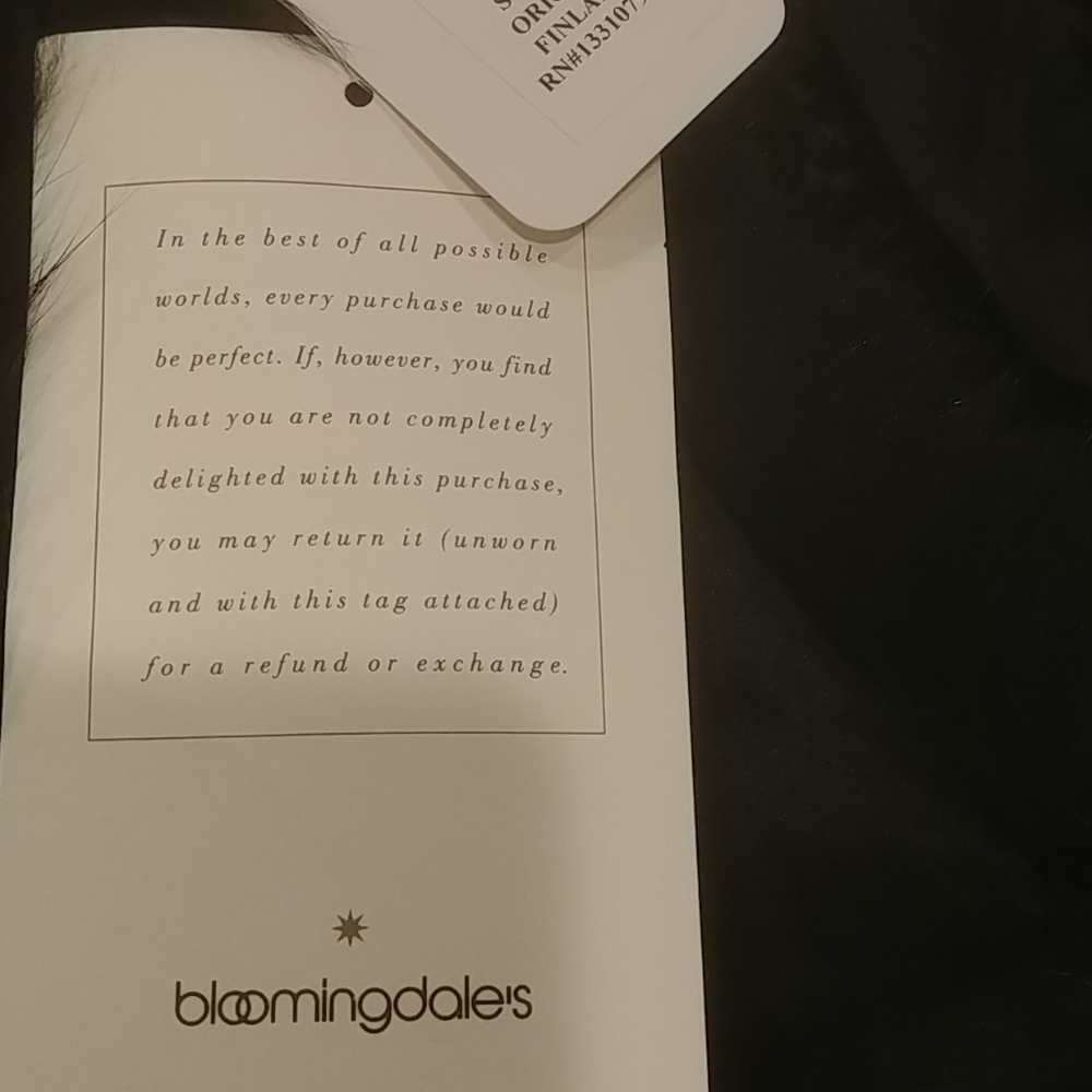 Bloomingdale's Black Fox Fur Collar - Picture 6 of 7